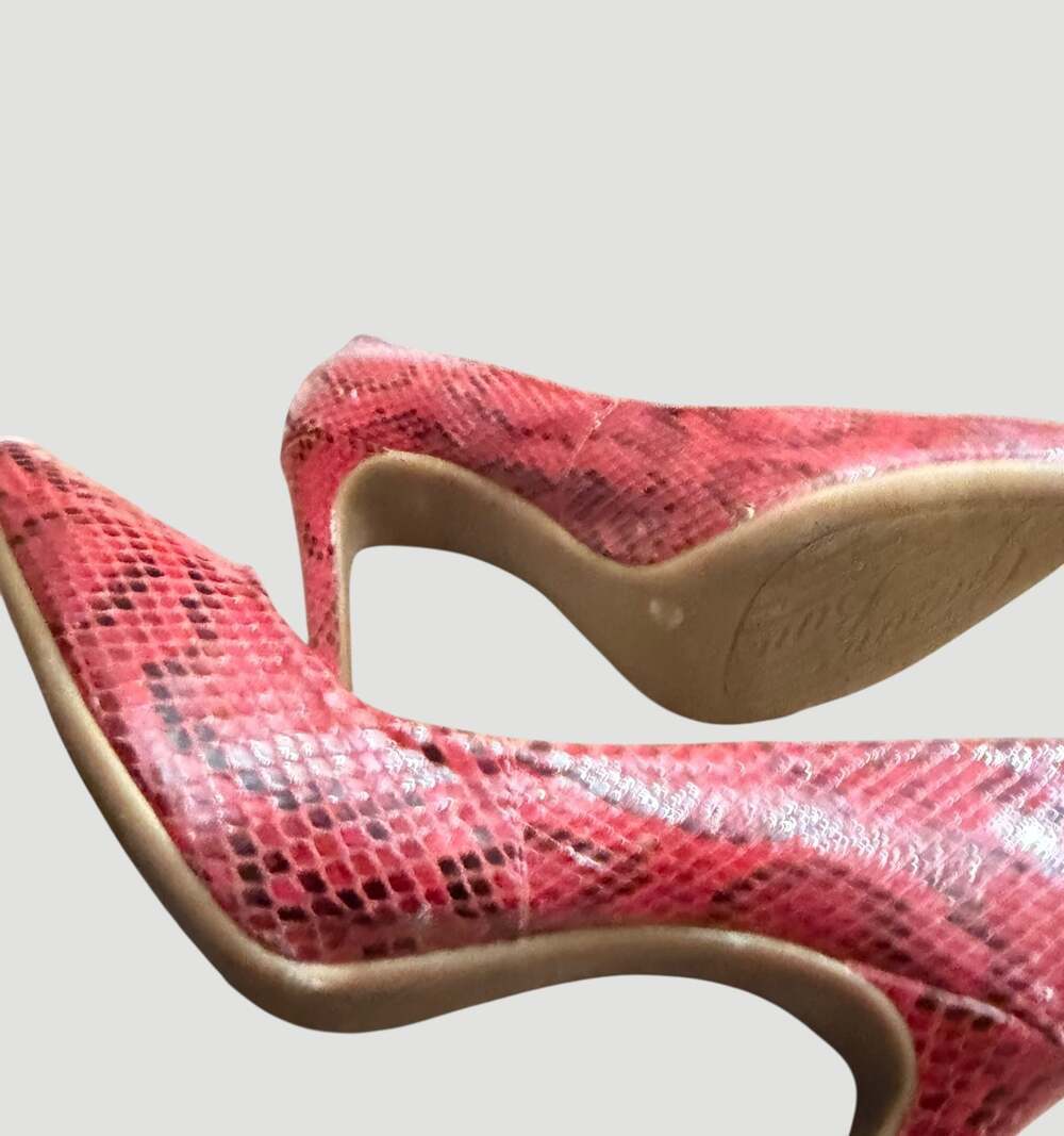 Gianni Bini Larsa Red Snake Print Pointed Toe Stiletto Pumps - Picture 6 of 9